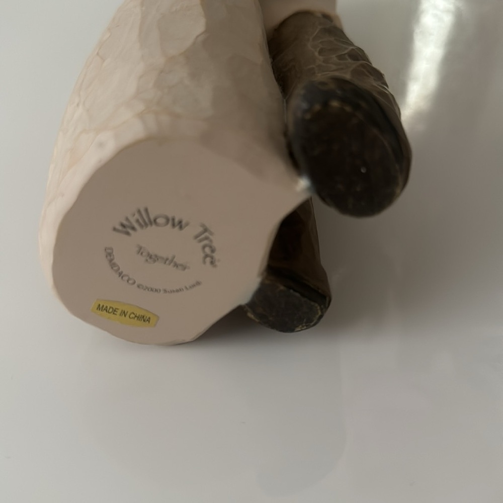 WILLOW TREE Together Figurine - Picture 3 of 4